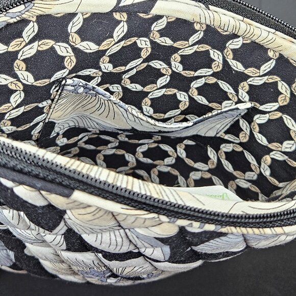 Vera Bradley Tablet Sleeve - Camellia pattern (retired) - Picture 6 of 12